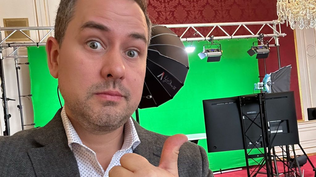 Justin Brady on Green Screen
